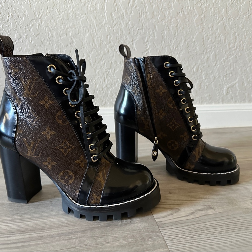 Louis Vuitton Monogram Canvas Star Trail Ankle Boots - Size 7.5 / 38